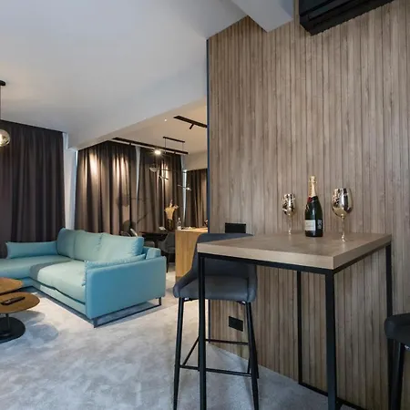 Egoist Boutique Suites Veliko Tŭrnovo Exterior photo